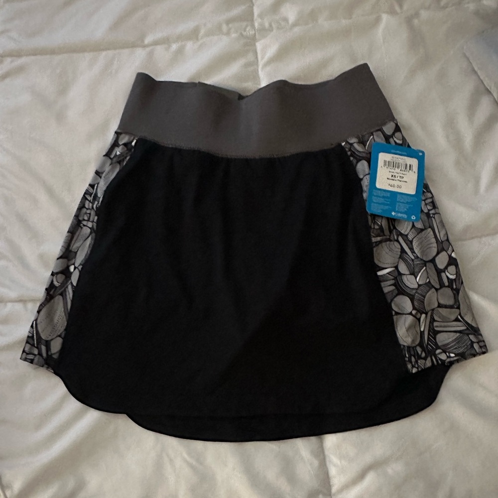 Columbia athletic skirt